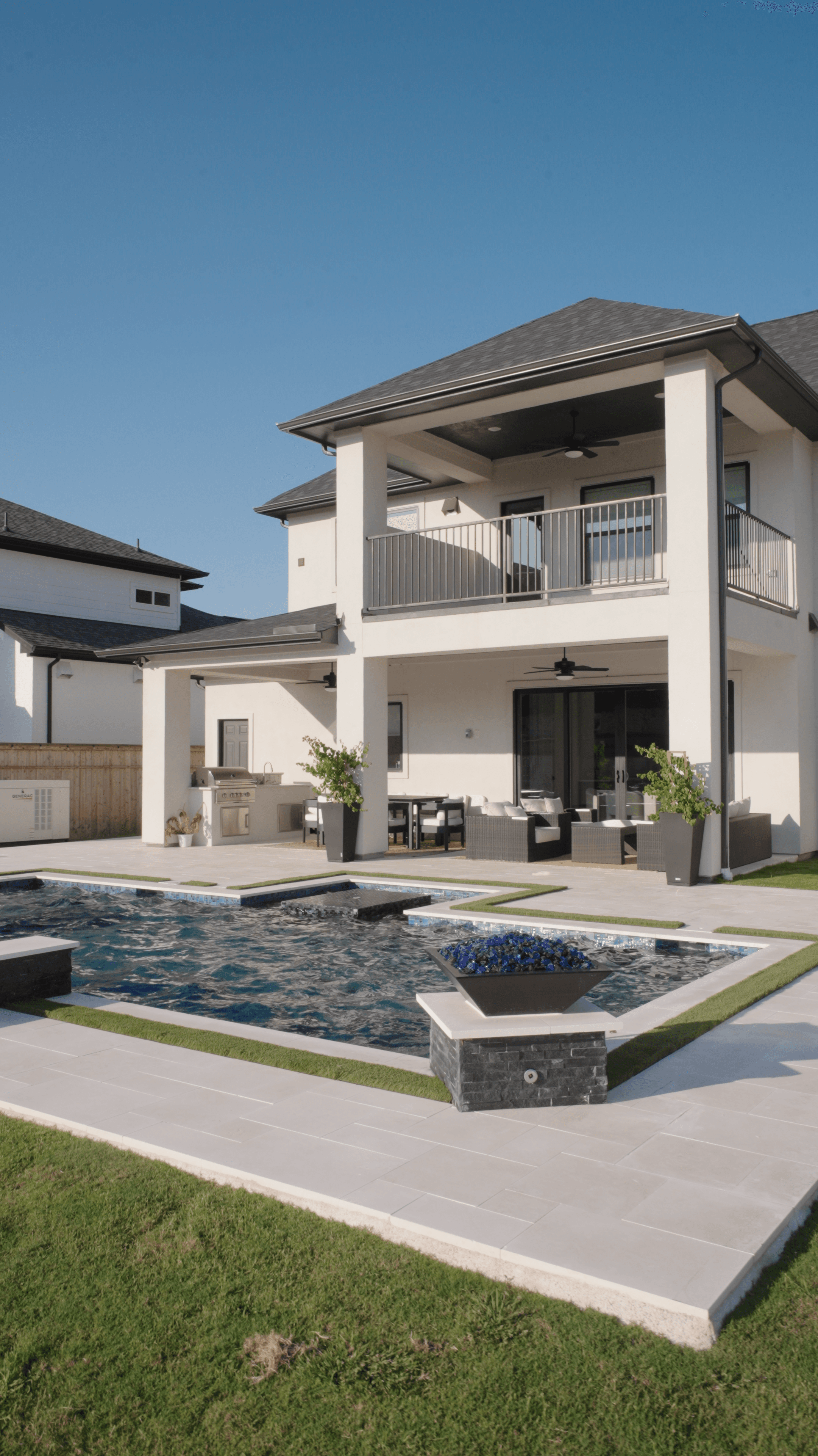 Sienna Plantation Custom Pool - Detail 2